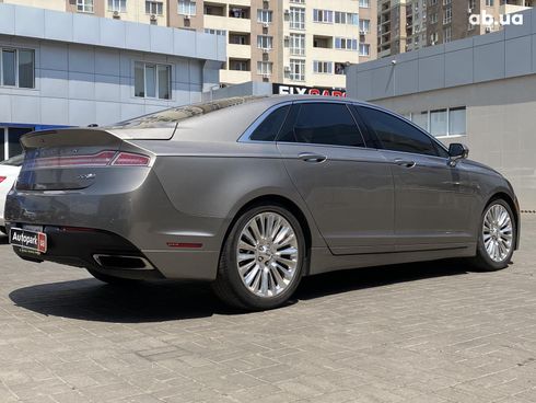 Lincoln MKZ 2015 серый - фото 10