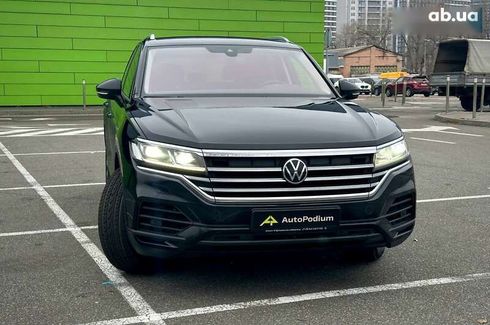 Volkswagen Touareg 2020 - фото 3