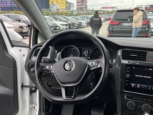 Volkswagen Golf 2020 белый - фото 36