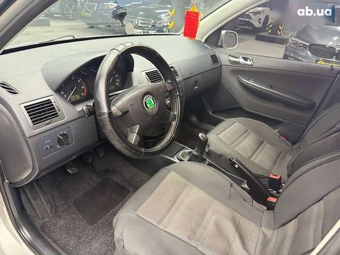 Skoda Fabia 2004 - фото 9