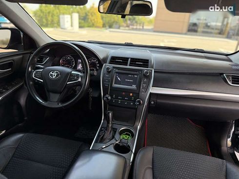 Toyota Camry 2015 - фото 19