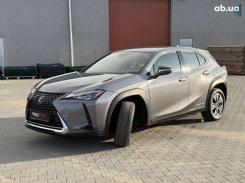 Lexus UX 2020 - фото 3