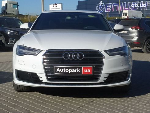 Audi A6 2018 белый - фото 2