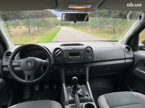 Volkswagen Amarok 2011 черный - фото 5