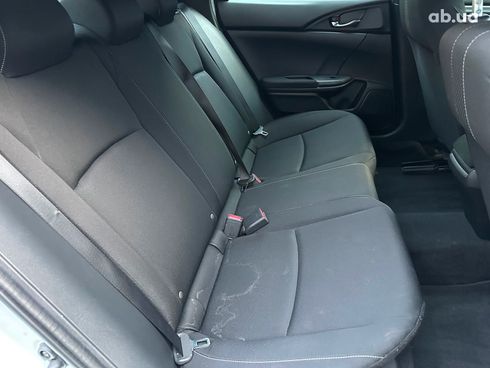 Honda Civic 2016 белый - фото 19