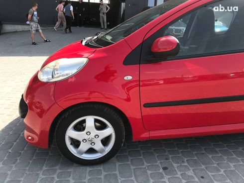 Peugeot 107 2008 красный - фото 23