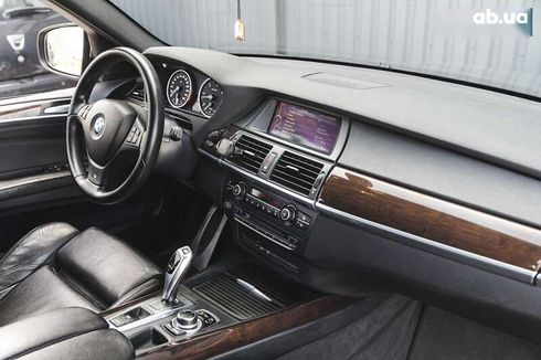 BMW X5 2010 - фото 19