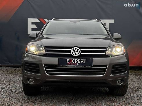 Volkswagen Touareg 2012 - фото 2