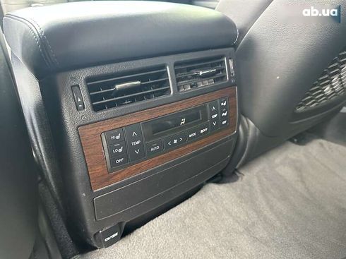 Toyota Land Cruiser 2017 - фото 21
