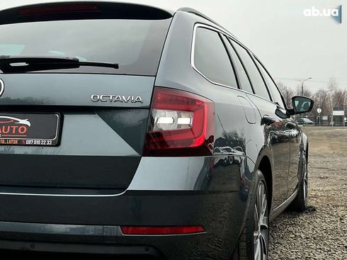 Skoda Octavia 2020 - фото 13