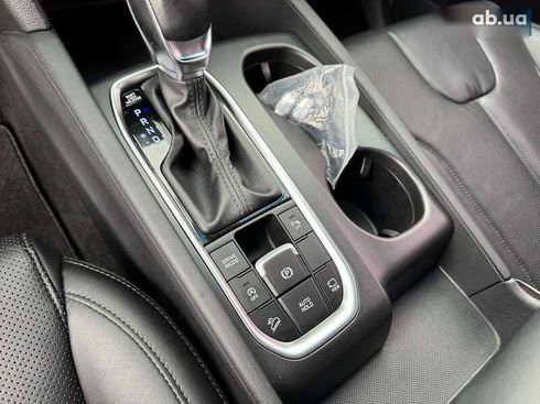 Hyundai Santa Fe 2018 - фото 16
