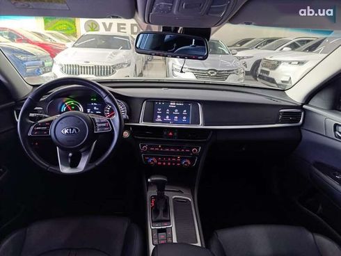 Kia K5 2019 - фото 13