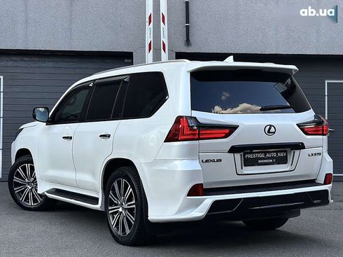 Lexus LX 2019 - фото 27