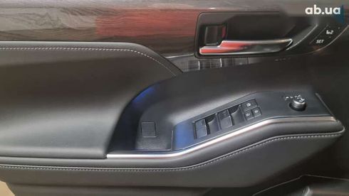 Toyota Highlander 2022 - фото 12