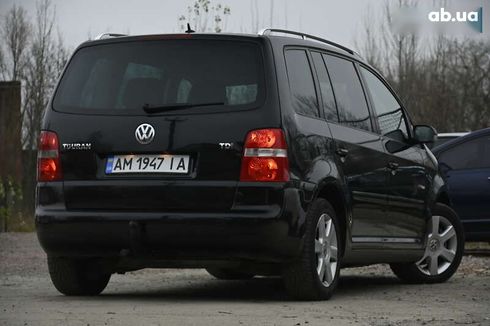 Volkswagen Touran 2004 - фото 13