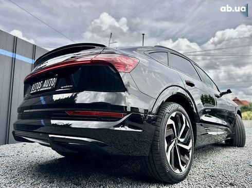 Audi E-Tron 2021 - фото 6