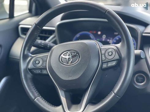 Toyota Corolla Cross 2023 - фото 25