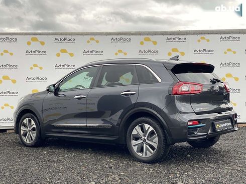 Kia Niro 2018 - фото 30