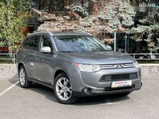 Продажа б/у Mitsubishi Outlander 2013 года в Киеве - купить на Автобазаре