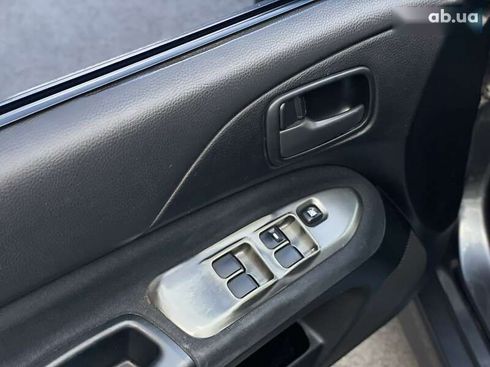 Mitsubishi Lancer 2006 - фото 13