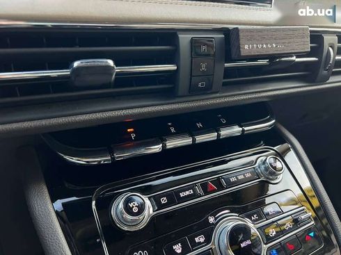 Lincoln Corsair 2020 - фото 21