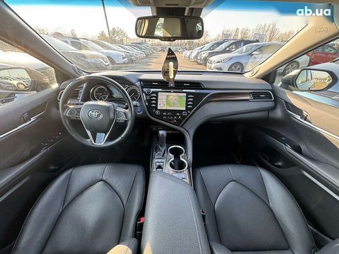 Toyota Camry 2019 - фото 27