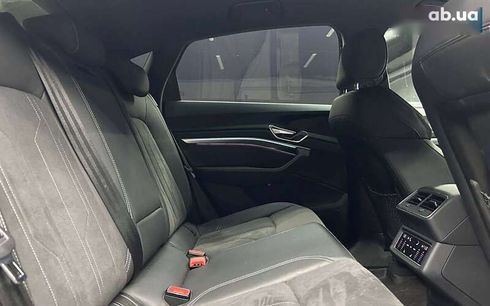Audi Q8 e-tron 2023 - фото 27