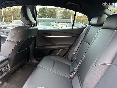 Toyota Camry 2025 - фото 25