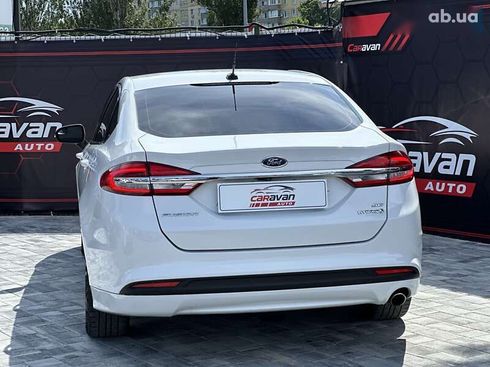 Ford Fusion 2018 - фото 29