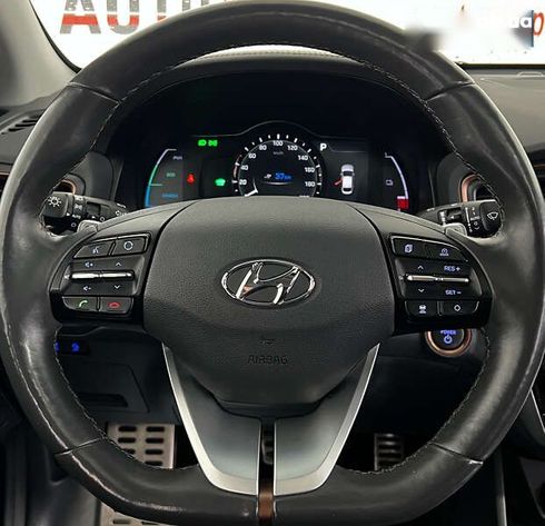 Hyundai Ioniq 2019 - фото 15