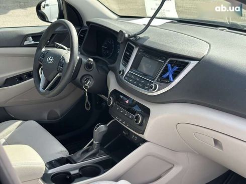 Hyundai Tucson 2016 - фото 26