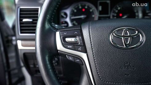 Toyota Land Cruiser 2016 - фото 19