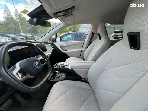 BMW iX 2022 - фото 23
