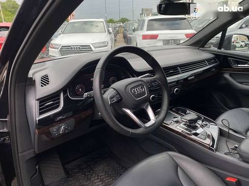 Audi Q7 2018 - фото 12