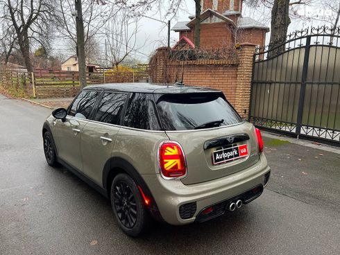 MINI Hatch 2019 бежевый - фото 25