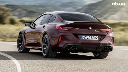 BMW M8 Gran Coupe 2023 - фото 4