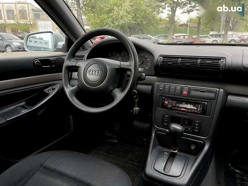 Audi A4 1998 - фото 10