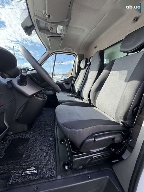 Renault Master 2018 - фото 13