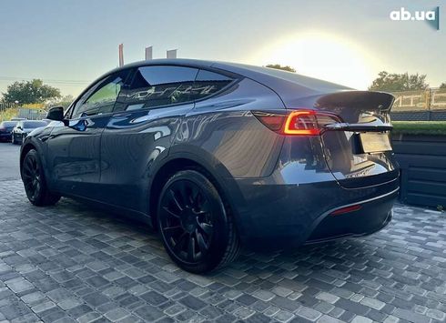 Tesla Model Y 2023 - фото 7