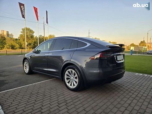 Tesla Model X 2018 - фото 14