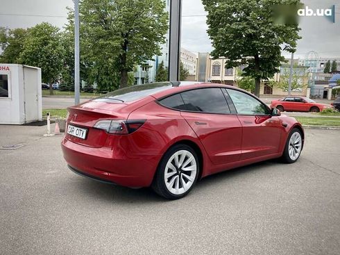 Tesla Model 3 2022 - фото 3
