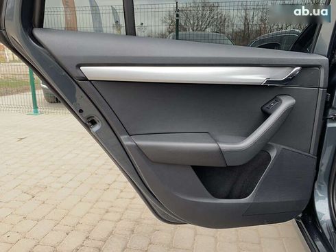 Skoda Octavia 2019 - фото 26