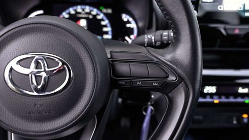 Toyota Yaris Cross 2022 - фото 17