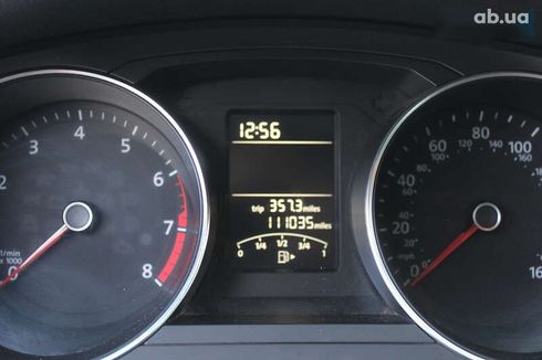Volkswagen Jetta 2015 - фото 15