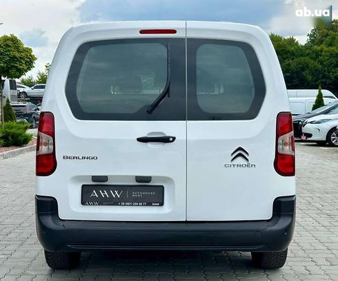 Citroёn Berlingo 2022 - фото 13