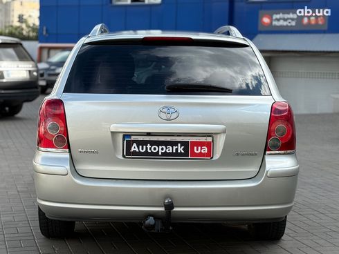 Toyota Avensis 2006 серый - фото 6