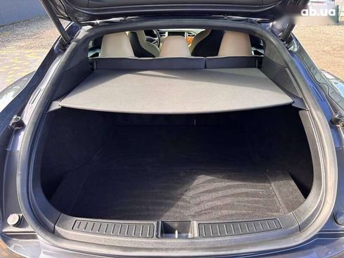 Tesla Model S 2017 - фото 20