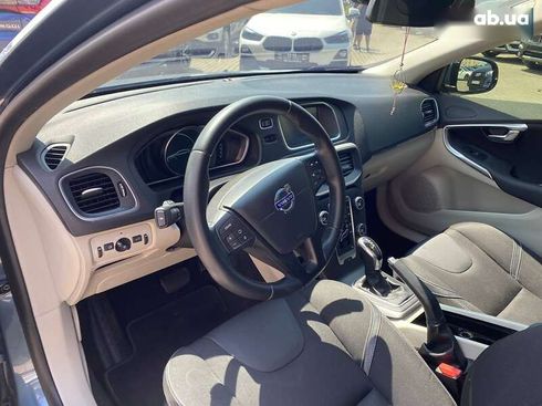 Volvo V40 2013 - фото 11