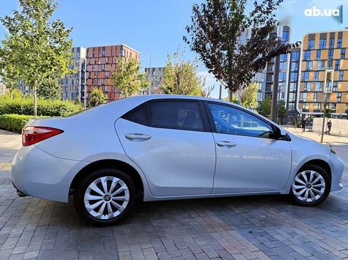 Toyota Corolla 2019 - фото 24