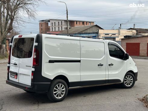 Renault Trafic 2020 белый - фото 22